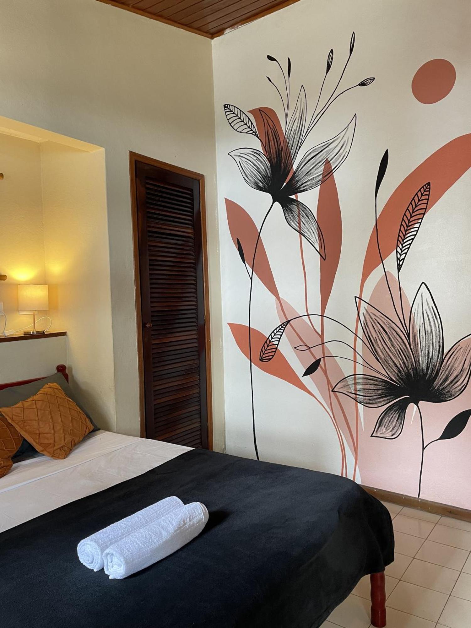 Ka'A Guest House Ubatuba Room photo